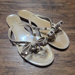 Valentino Garavani Tan Rockstud Jelly Flip Flops Sandals Shoes 41 11